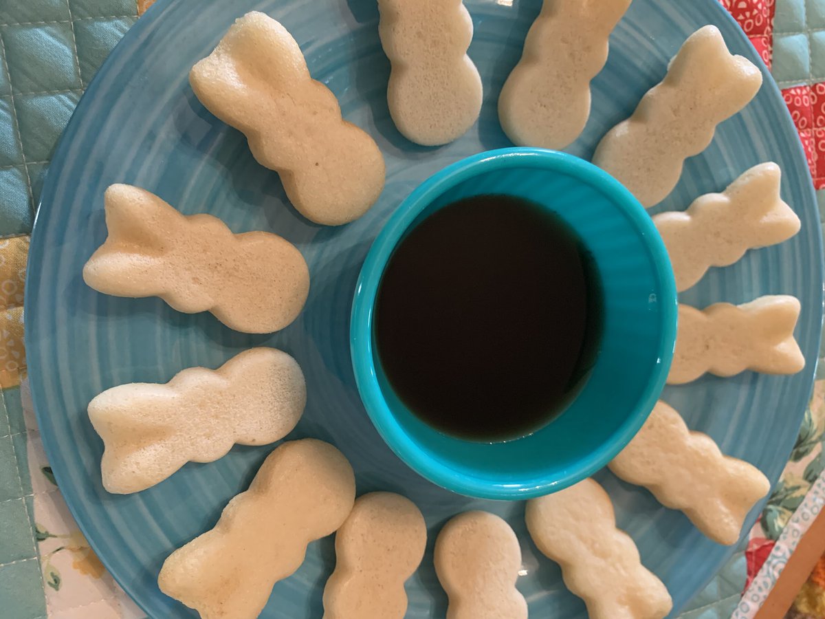 ferdalump's tweet image. Happy Easter from my Peep Pancake Breakfast! 🐰🥞