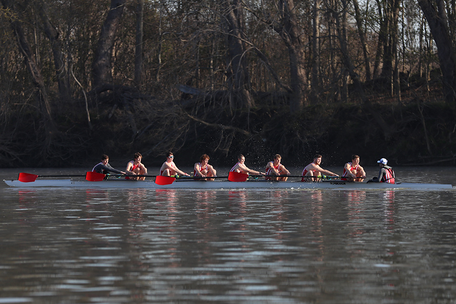 BadgerRowing's tweet photo. We started with a sweep in the V8, 2V8 and 3V8 at Marietta. 

It's good to be back.

"These guys really went after it."

https://t.co/4YlMbKCvDd https://t.co/dqSCSen6Tf