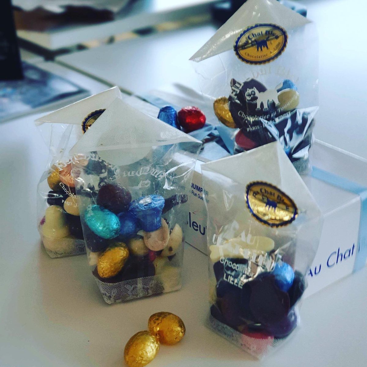 🔔🥚🐣🐰 Belle fête de Pâques de la part de toute l’équipe 😋

📸Découvrez sur notre Instagram, les photo de notre petite chasse aux œufs organisée à l’occasion de la présence de toute l’équipe au bureau au début de la semaine 😁 

🍫Toutes les photos : instagram.com/p/CNAwcHdBURG/