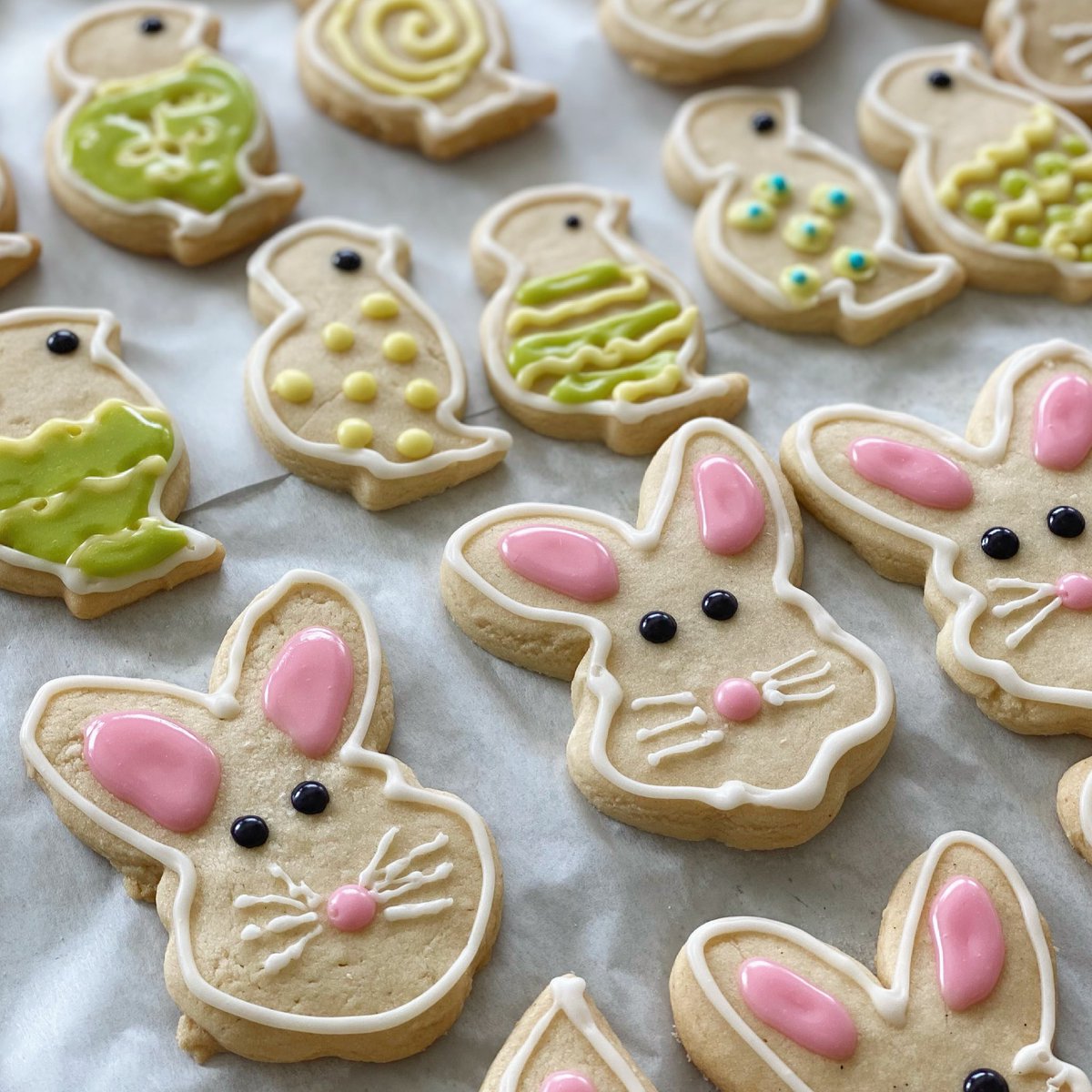 We wish you all a safe and Hoppy Easter! 🐣🐰 #cafelouise #allingoodtaste
.
.
.
#easter #cookies #happyeaster #ctbusiness #cteats #cteatsout #ctfood #eatinct #ctbites #westhartford #westhartfordct #hartfordct #ctfoodie #goodeats #supportlocal #eatlocal #SupportLocalBusinesses