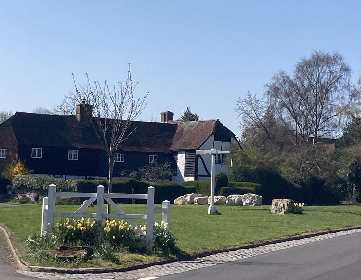OrchardPods's tweet photo. It's been a lovely Easter Sunday, we finished tidying the outside of the pods ready for our guests and had a beautiful sunny walk though the woods and Offham village. We can't wait to be open again and able share it with visitors. #shortstay #glamping #holiday #getaway #VisitKent https://t.co/K5nxRn1l6u