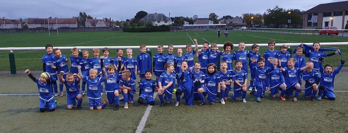 *** NEW AGE GROUP FOR PLAYERS BORN IN 2016 ***

Following the recent announcement on the relaxation of training restrictions our 2016 age group will now commence on Friday 23rd April.

More details here: facebook.com/10263409801661…

RT’s welcome