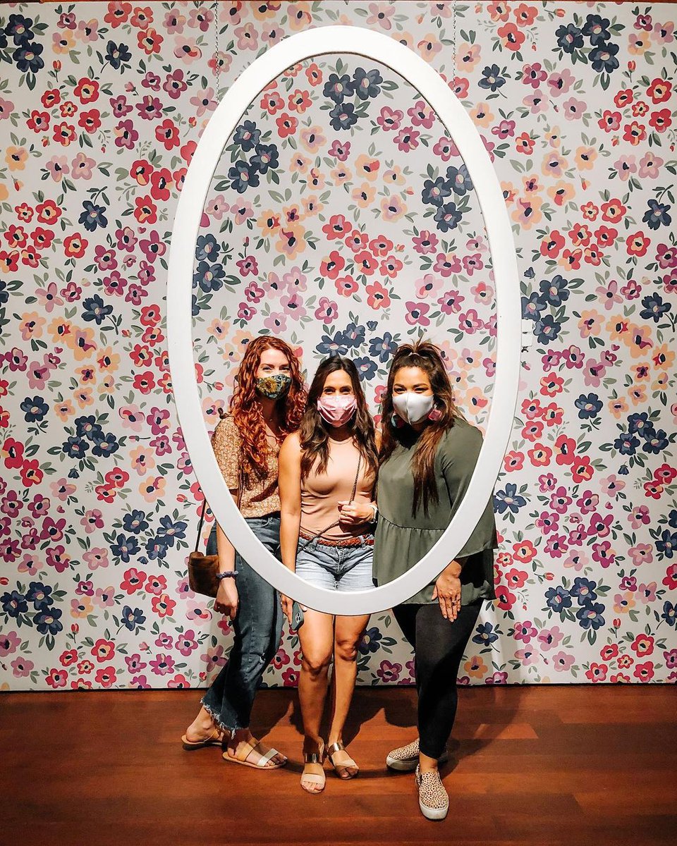 McNayArt's tweet photo. The McNay is open on Easter. π°πΈ Enjoy free general admission today from Noon to 5 p.m. thanks to the Dickson-Allen Foundation.
Special exhibition access to 'Limitless!' is only $10 at this time. #MakeItLimitless https://t.co/ybXrbCwyhC
