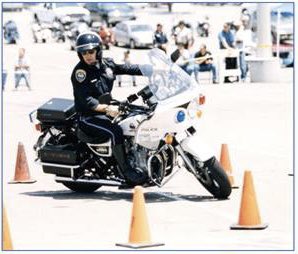 ChulaVistaPD's tweet photo. It is with profound sadness that we share the passing of Chief Richard Emerson, who passed this past Friday. Please read our tribute to his legacy. #thinkchulavista #staysafecv https://t.co/QxF1C7jCnl