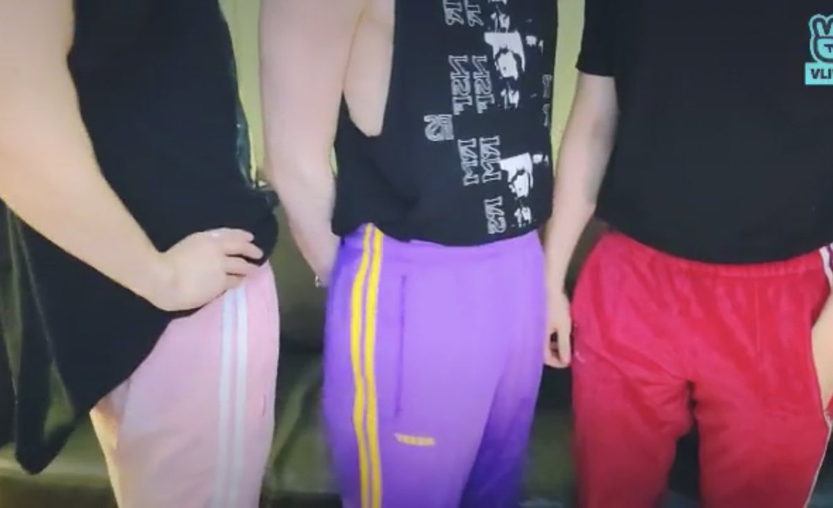 3racha’s matching outfits 😭