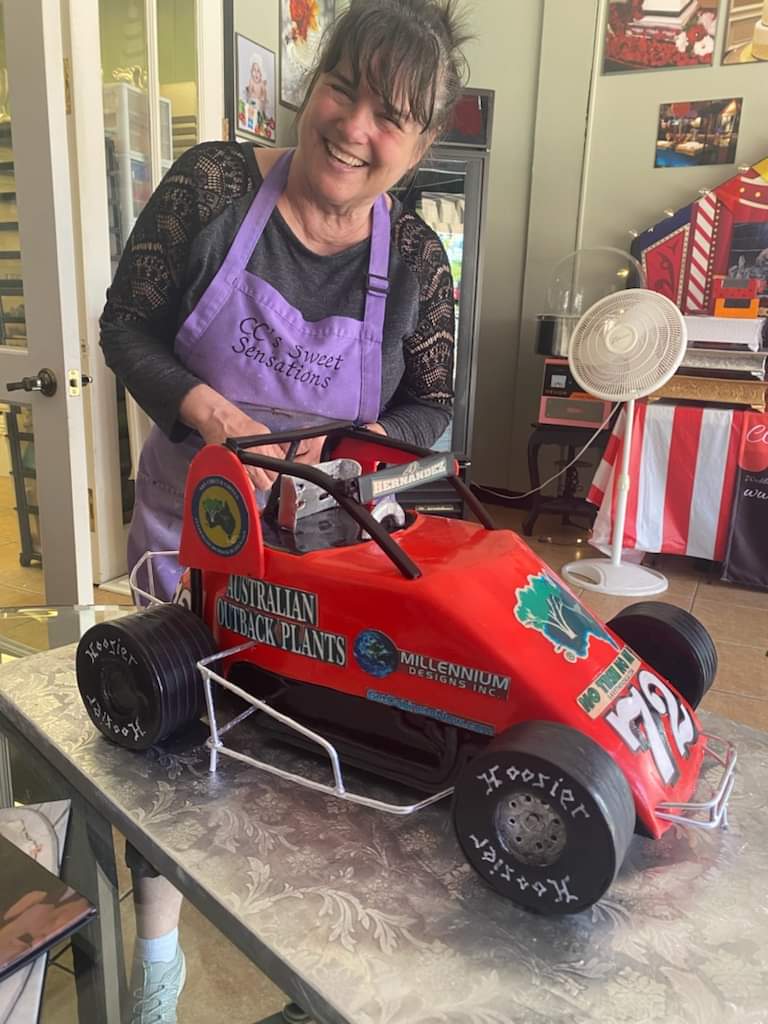 SprintCarNews's tweet photo. Now that's a Bad Ass cake! https://t.co/gSUWz8lXDW
