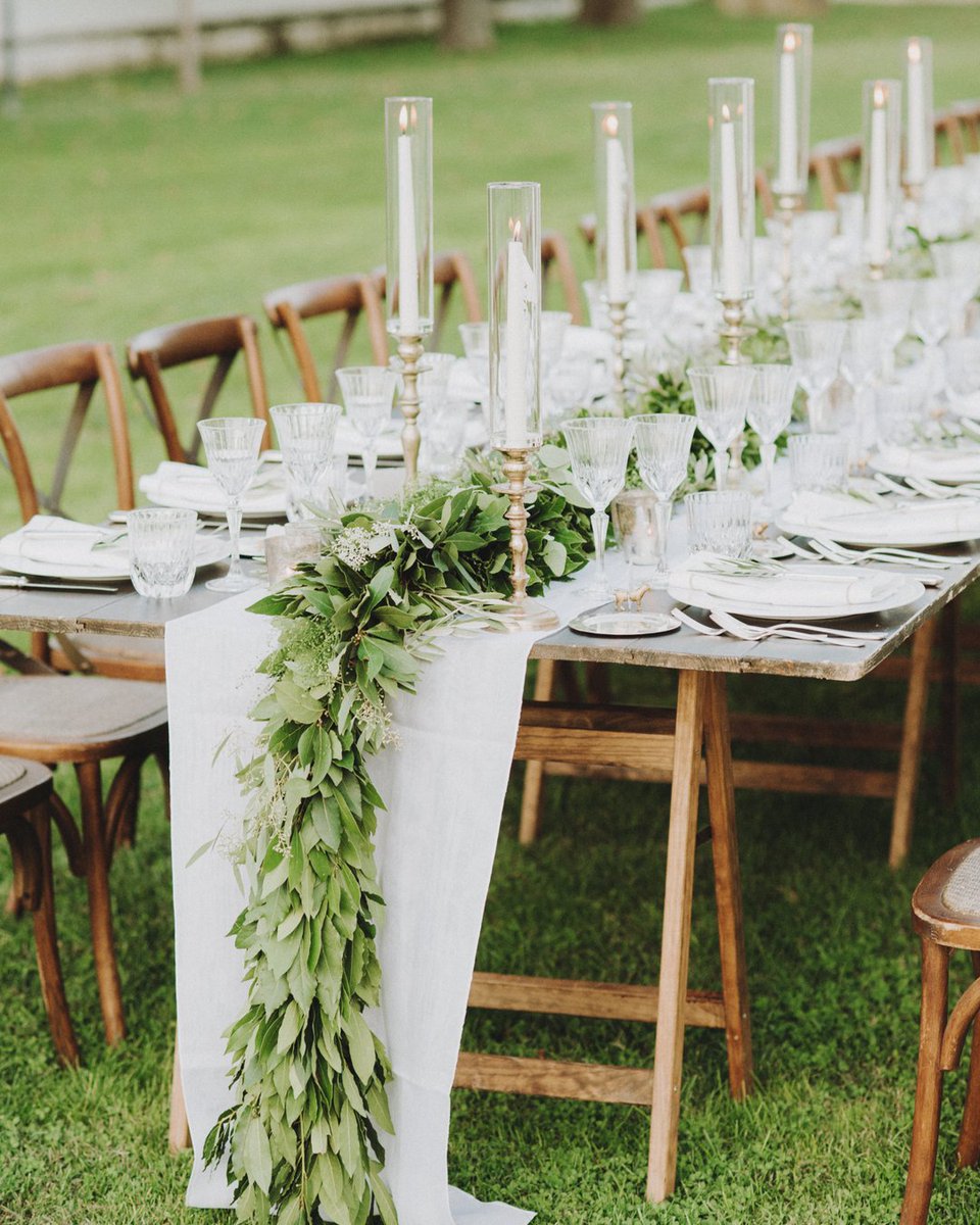 The countryside in #tuscany...such an Italian icon

#weddingitaly #weddingit #destinationweddings #italianweddings