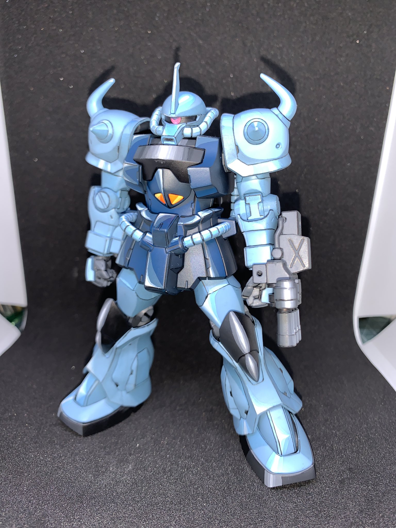 雑食 ぐんそう Hgucグフカスタム完成です またまたイラスト風塗装です ザクもいいけど グフもいいね イラスト風模型 グフの布教 ガンプラ T Co 3sdpvexm2m Twitter