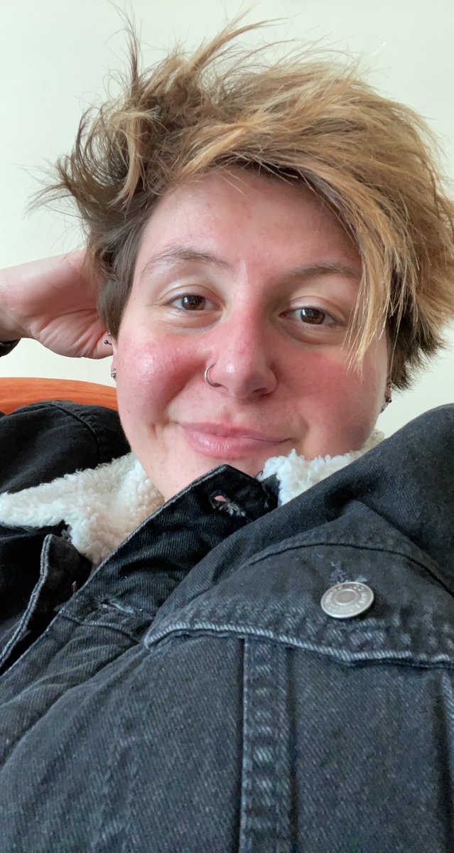 _gettingbored's tweet image. happy easter, lil pretties 🐣🥳