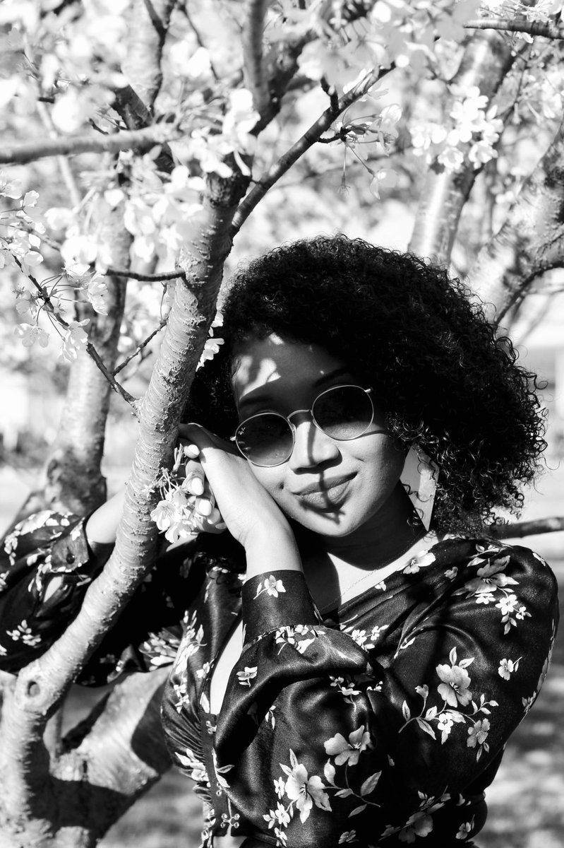 sirleafcreative's tweet photo. It was so much fun shooting my friend and line sister, Samaria in DC yesterday! Check out this thread! #sirleafcreative #thenewstandard https://t.co/rQ8YOqgh48