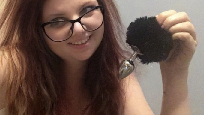 Loving being on Only Fans, my profile is chocka block  FULL of wonderful fetish and porn videos! And<a href="/tag/ginger"class="tags"><span>#ginger</span></a><a href="/tag/nsfw"class="tags"><span>#nsfw</span></a><a href="/tag/shaving"class="tags"><span>#shaving</span></a><a href="/tag/pubes"class="tags"><span>#pubes</span></a>