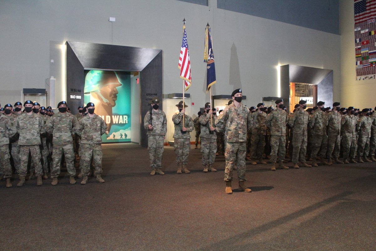 247_panthers's tweet photo. D Co/2-47 IN graduated 213 Infantry Soldiers 25 Mar 21 at the National Infantry Museum. #ConcurringCOVID #PNQ #VictoryStartsHere #FollowMe #BrillianceInTheBasics
#CultureOfExcellence 
@197SLEDGEHAMMER
@TRADOC 
@USArmy
@FortBenning
@Dave_Hodne
@PatDonahoeArmy https://t.co/sJLD26hsYe