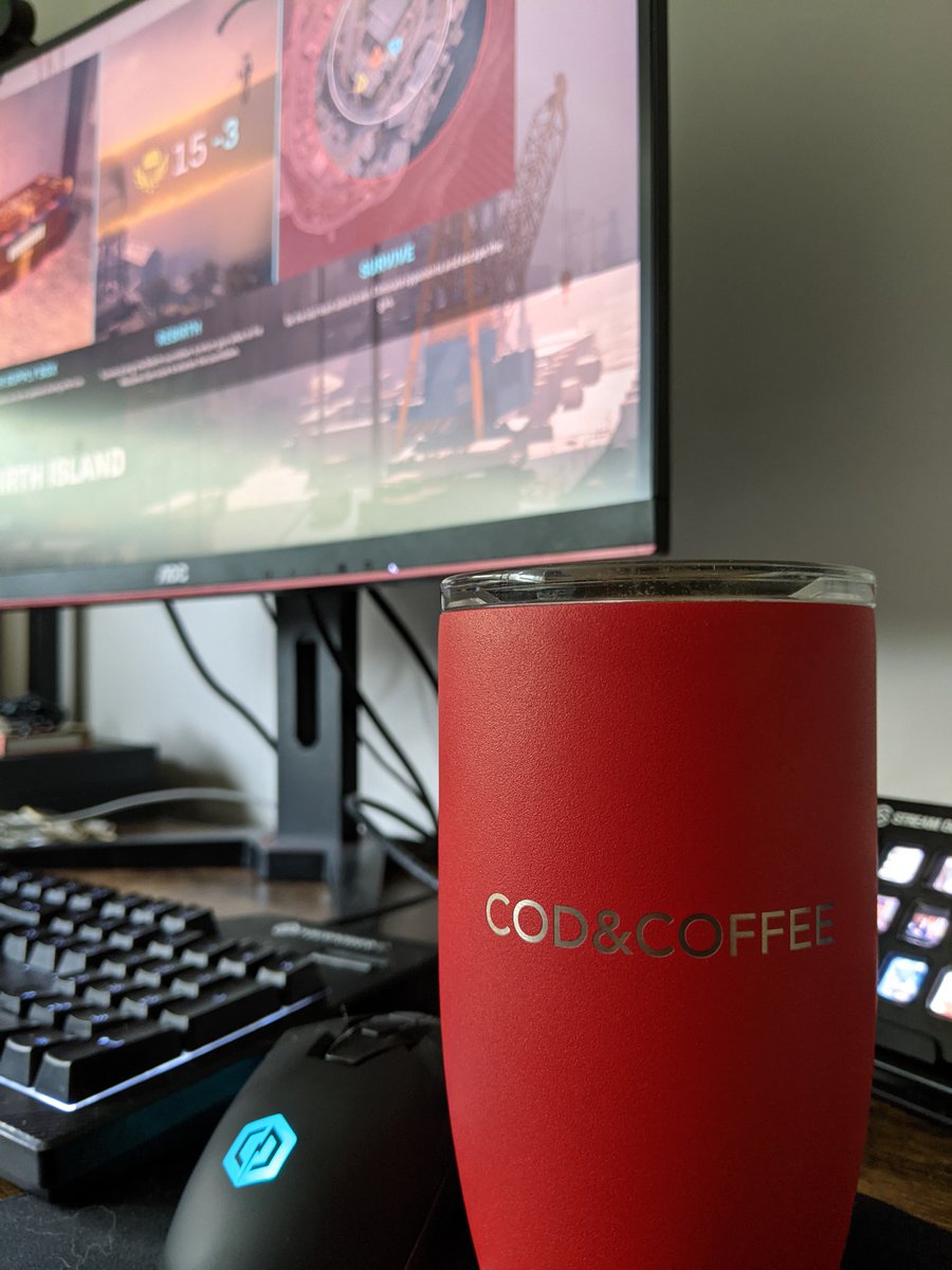 DontSopo's tweet photo. Find yourself a duos partner that buys you sweet gifts like @kessle_ 

#codandcoffee #Warzone https://t.co/QxLFls4EXn