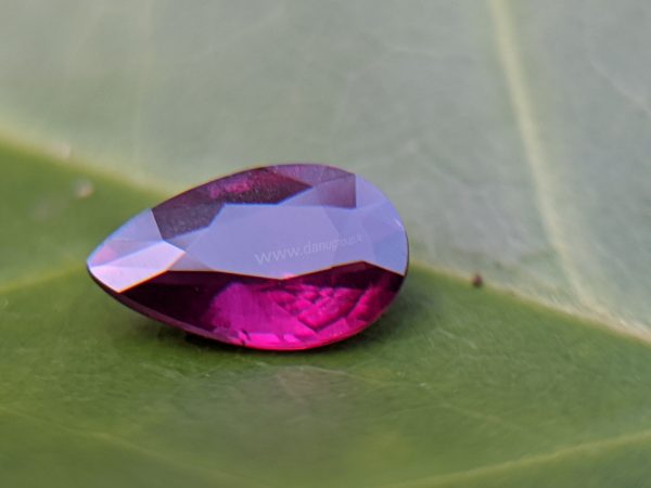 Natural Ruby - Danu Group Gemstones

A ruby is a pink to blood-red coloured gemstone, a variety of the mineral corundum ( aluminium oxide with chromium ).

#ruby #srilanka #sapphire #rubygemstone #rubygem #rubycolection #gemstones #red #redgem #online #onlinebusiness