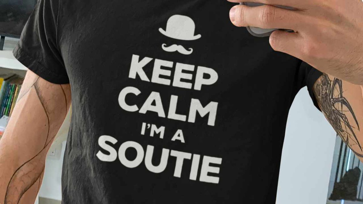 robimerchdesign's tweet photo. Keep Calm I'm a Soutie. A funny design created for all the British and English speaking South Africans who can relate to being called a Soutie.

https://t.co/QJDjcKtBPO

#keepalm #soutie #saffer #southafrican #british #afrikaans #funny #humour https://t.co/mP3ALCPW2w