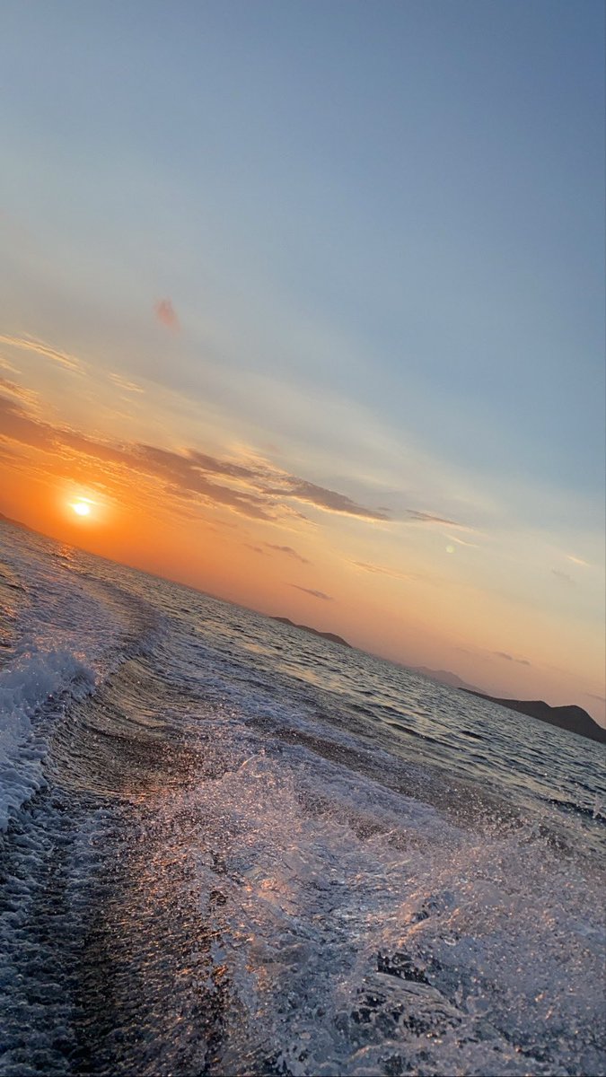 opacarofilia_'s tweet photo. sunset https://t.co/pJGBuBlVyO