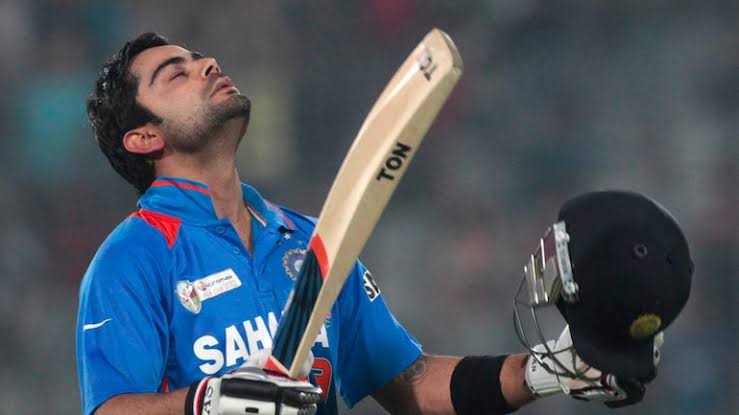 VIPERoffl's tweet photo. Greatest ODI knock in my book. ✍️ https://t.co/9Z3zUovMz2