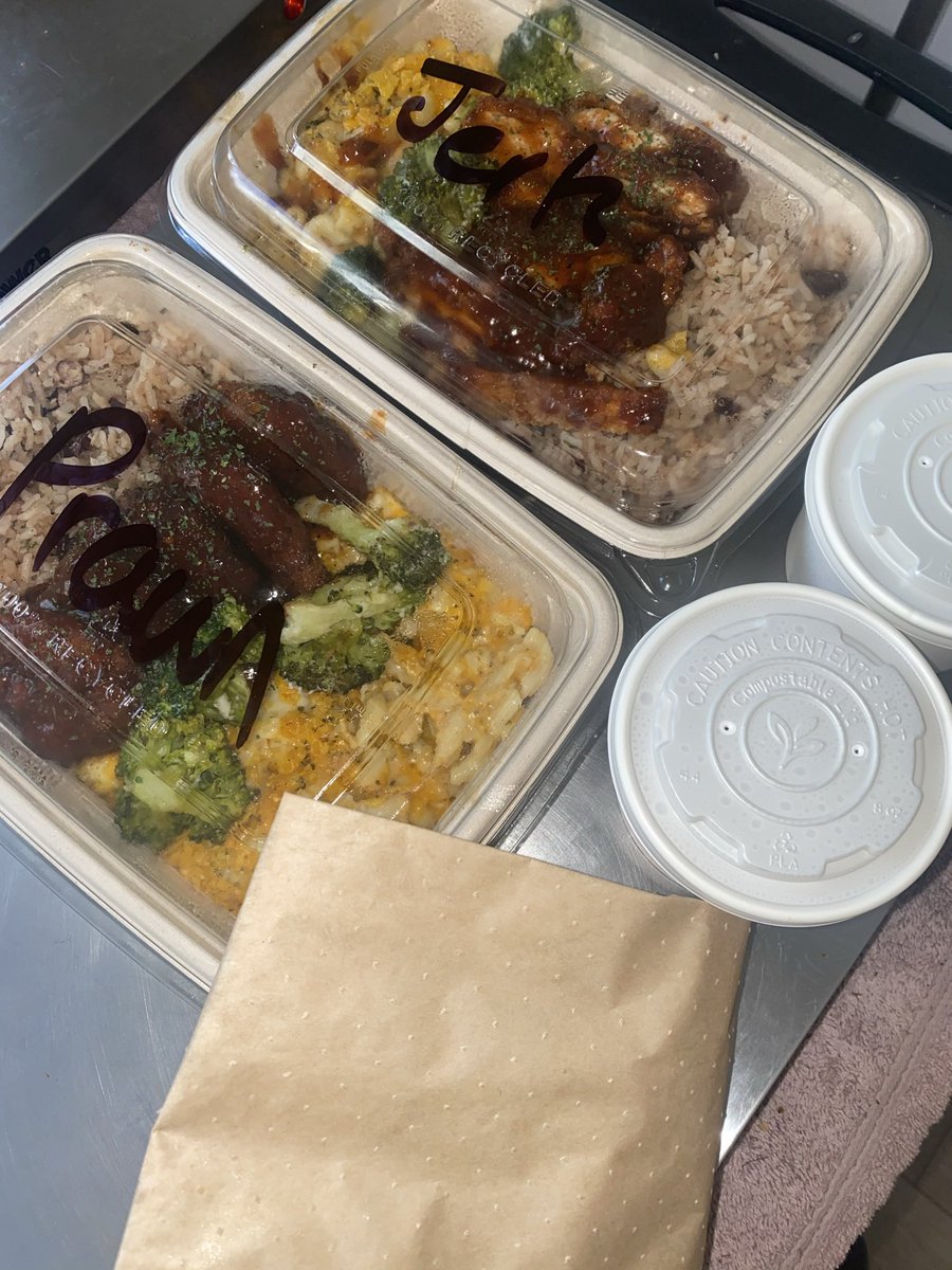 hingleyz's tweet photo. Hi everyone, I’ve started up a catering company in the last few months and it’s been so amazing🥺 please share &amp; retweet - my next customer could see this.. 🥰I’m @zoescookhouse on Instagram, based in West Midlands WS6 ♥️ https://t.co/O6LbwYlutZ