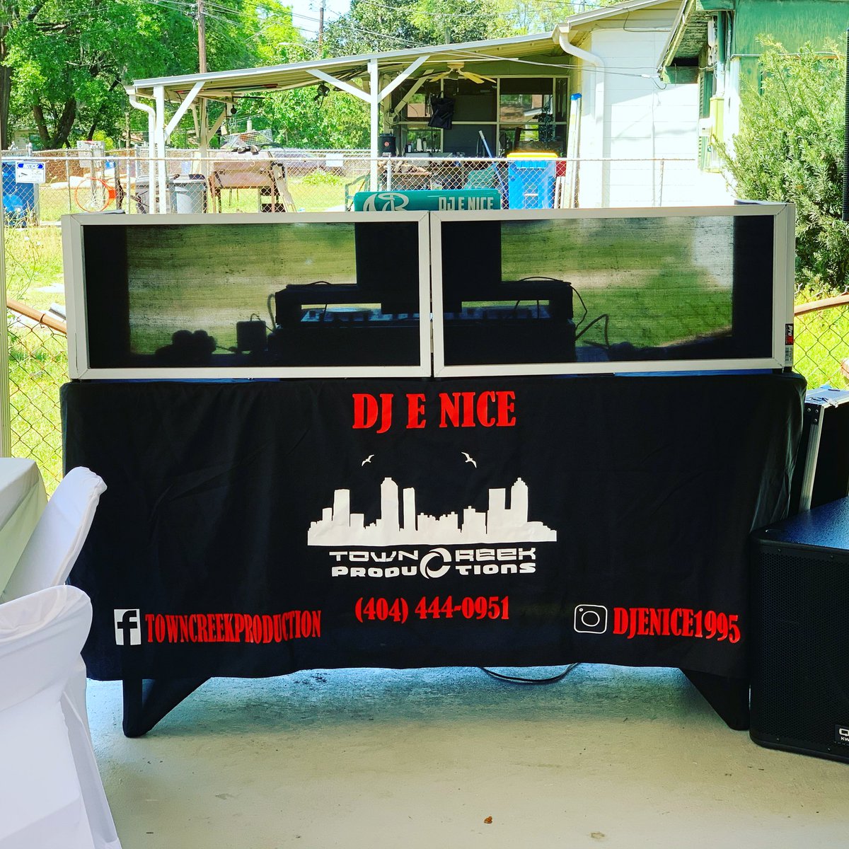 djenice1995's tweet photo. 70’s Block Party with DJ E NICE https://t.co/ZhDSY1OsQ0 https://t.co/GZ9PfA6bDP