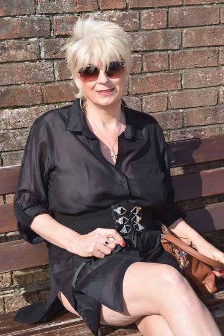 Today on Bournemouth Prom xxx https://t.co/8sWdN6MG8I