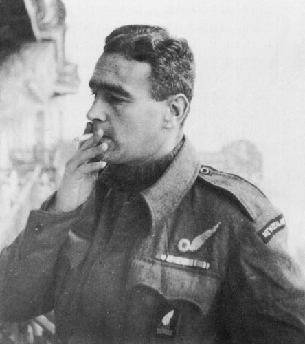 0009: Douglas Lawrence Burton
Of  Opunake, New Zealand
14/12/16 - 20/11/74
248 Sqn

Carried out recon off the SW coast of Norway on 20/10/40. Blenheim was attacked by Me109's &amp; aircraft struck the sea.

Burton sent to Stalag Luft 1. He arrived back in NZ in Jan 46.

#LestWeForget