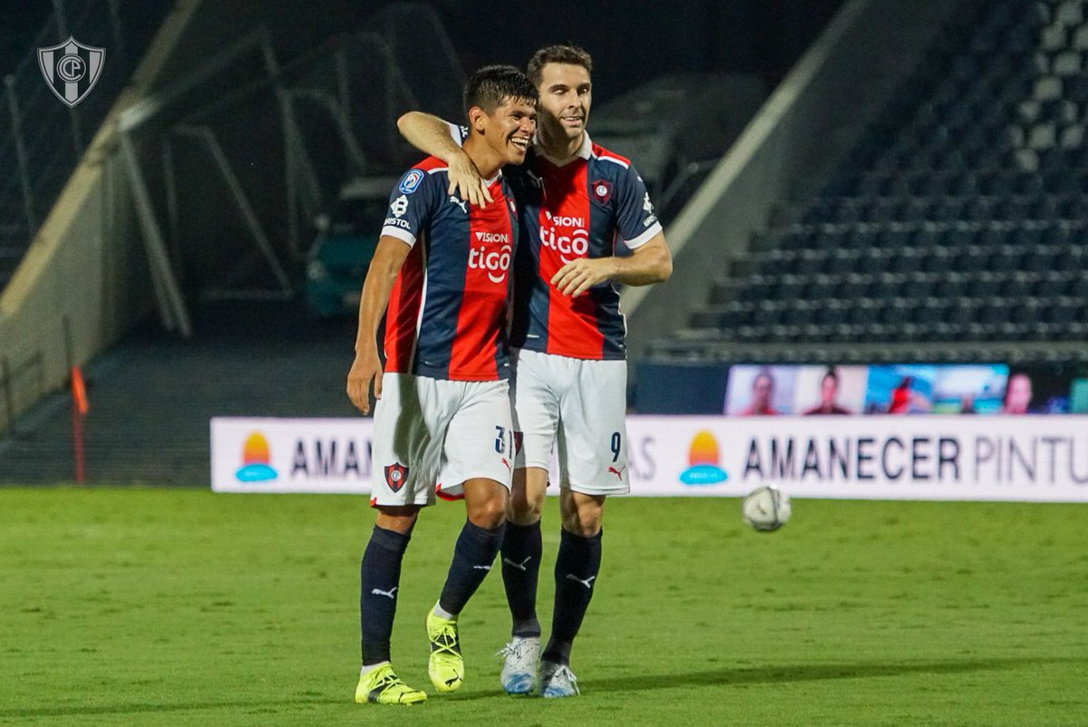 🌪 #GanóElMásPopular 🔵🔴