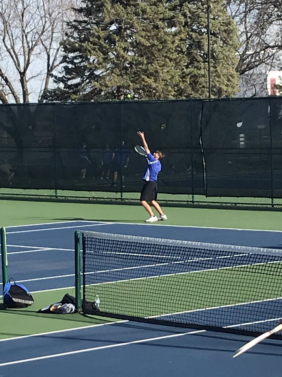 DefiBT's tweet image. DHS won their 1st match vs Wauseon 5-0 on 3/30/21. Go Dogs!