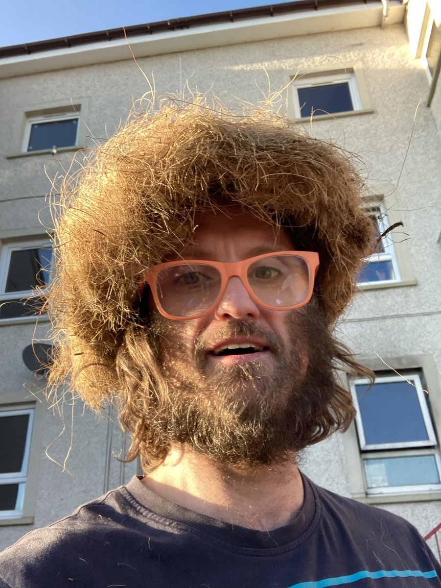 Self tape Audition to play my UFC idol <a href="/TeamKhabib/">khabib nurmagomedov</a>  Kahbib found a Extinct hay Birdsnest to my the iconic Wig . Fingers crossed I get the job🙌🏴󠁧󠁢󠁳󠁣󠁴󠁿