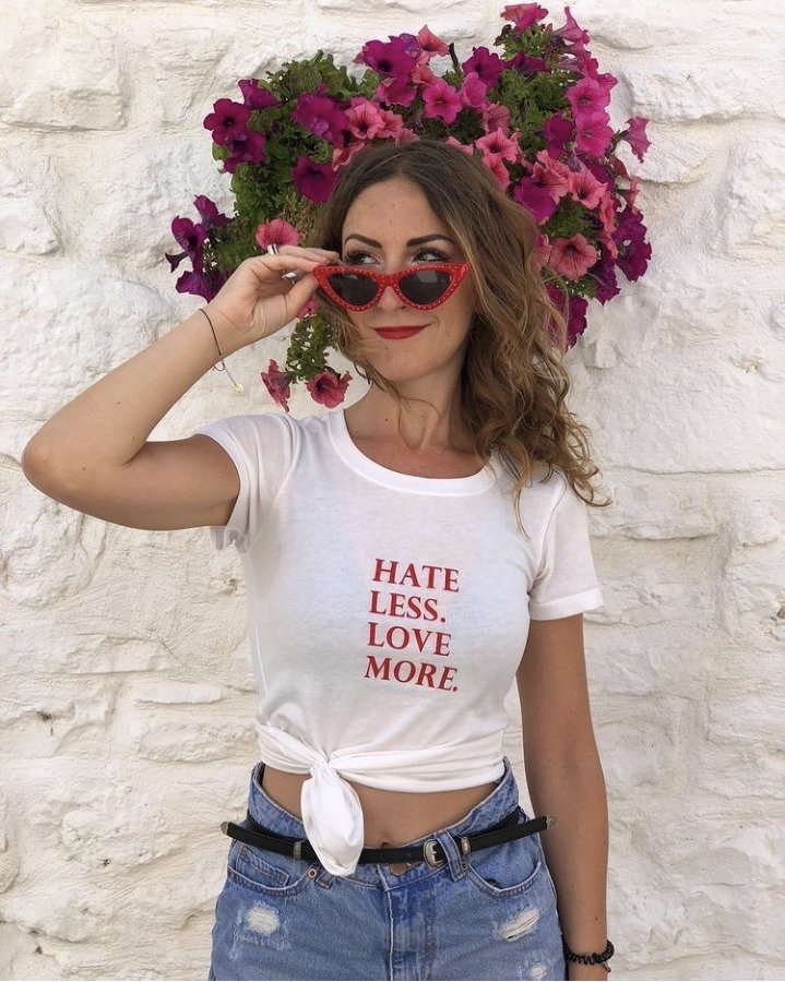 In lovely memory of <a href="/Fraintesa/">Fraintesa</a>

Save your tears for another day.
Ora è il momento di donare e sostenere la ricerca sul cancro.

donazioneinmemoria.airc.it/eventi/grazief…

#grazieFraintesa