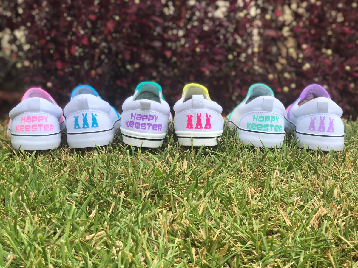 NachoShoe's tweet photo. Custom Easter canvas slip ons for @ckeester713 and her girls!

#NachoShoe #customshoes #sneakerhead #easter #egg #eastereggs #canvas #slipon #teamjacquardusa https://t.co/YvOAWw5AvT