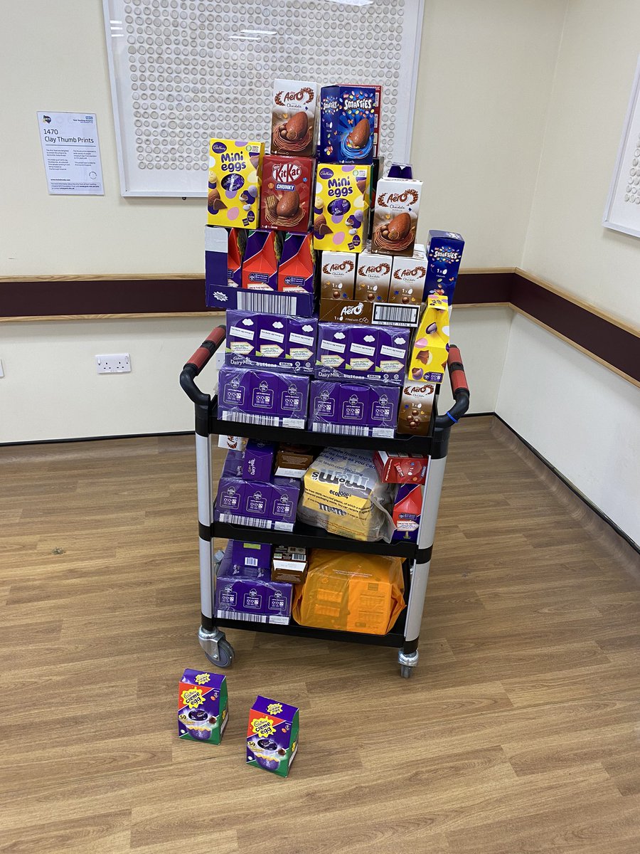 Chairman <a href="/Read12Tom/">Tom Read</a> and Club captain <a href="/bigz33k/">Zack</a> were on hand this morning to deliver the Easter eggs we have collected to the deserved NHS staff up at Scarborough Hospital. Thank you for keeping us all safe #watp