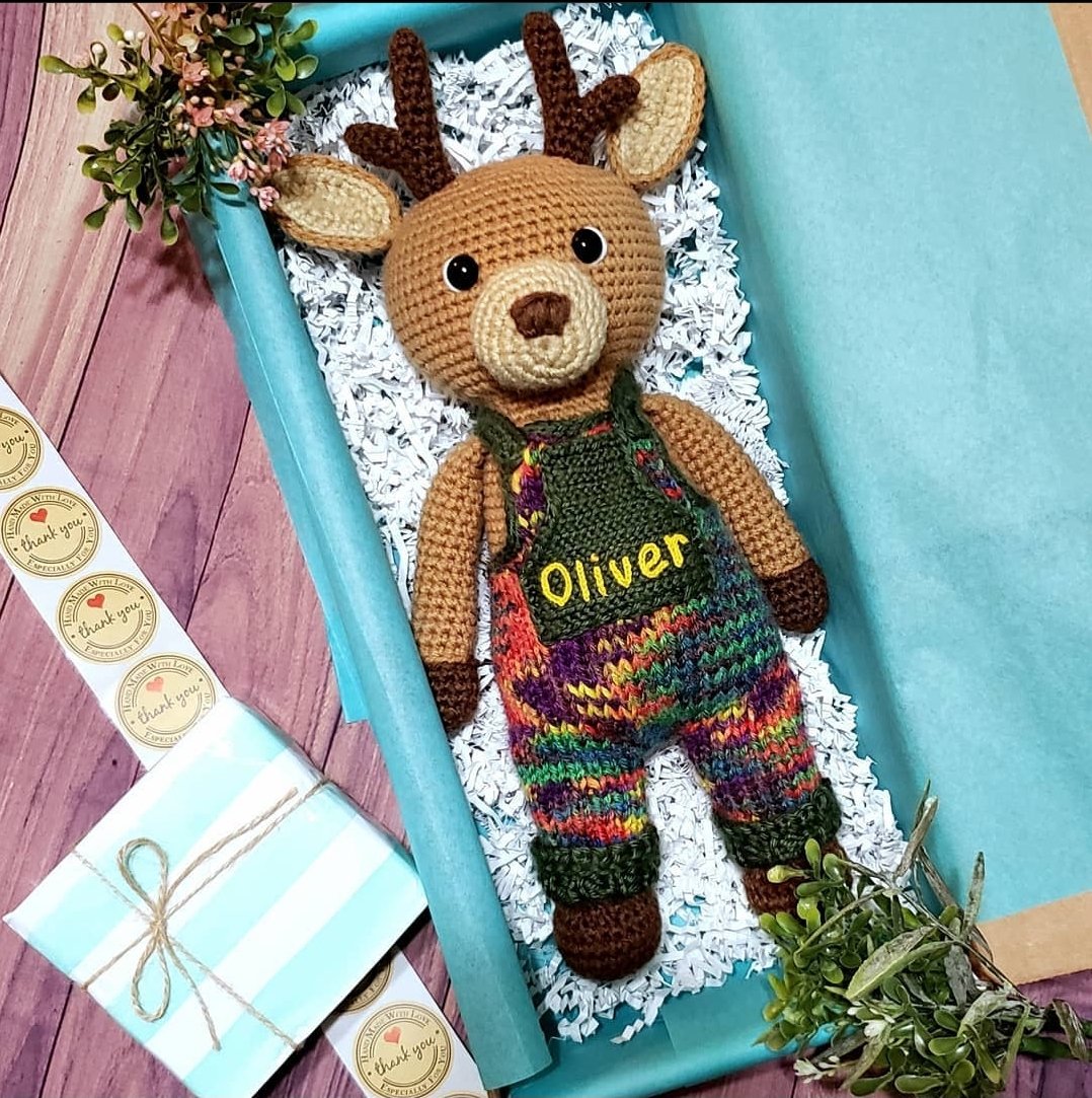 YardsofLove's tweet photo. Art Train 🚂 QRT with your beautiful art and tag others 🌈

Hey there! I'm Ariel and I love to create knit and crochet stuffed animals and more. 😊💙

@ohokayshop @_morgannnnnnnn @BeeByMaynor @KaitsSeaGlass Would you all like to share your beautiful work? https://t.co/uKJnt9WTfc