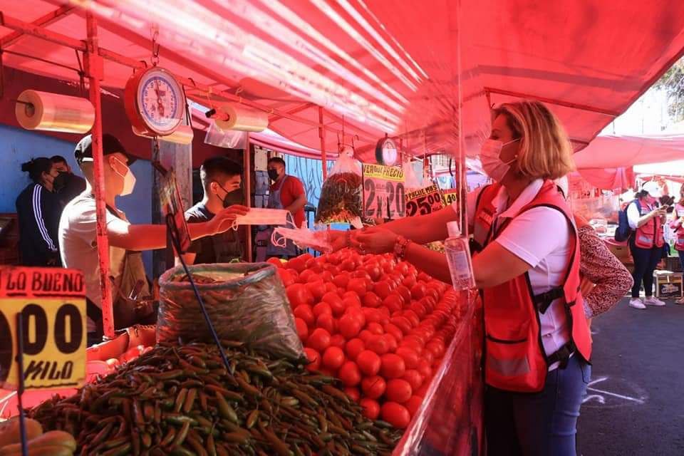 MaricelaSilvaAn's tweet photo. El cambio será de todas y para todos, por que cumplir es lo que hago. Trabajemos juntos para lograrlo con #MÁSFuerzaCiudadana #ÁlvaroObregón #Distrito18Local @fuerzaxmexico @gerislas @RiosPiterJaguar @FXMCDMX https://t.co/1XOnvldfT2