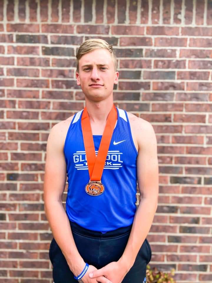 N1Winningham's tweet photo. We medaled in the 4x100. Great overall effort by Glenpool Track. I want a few more of these before I head north. https://t.co/0jqCybn7MQ
