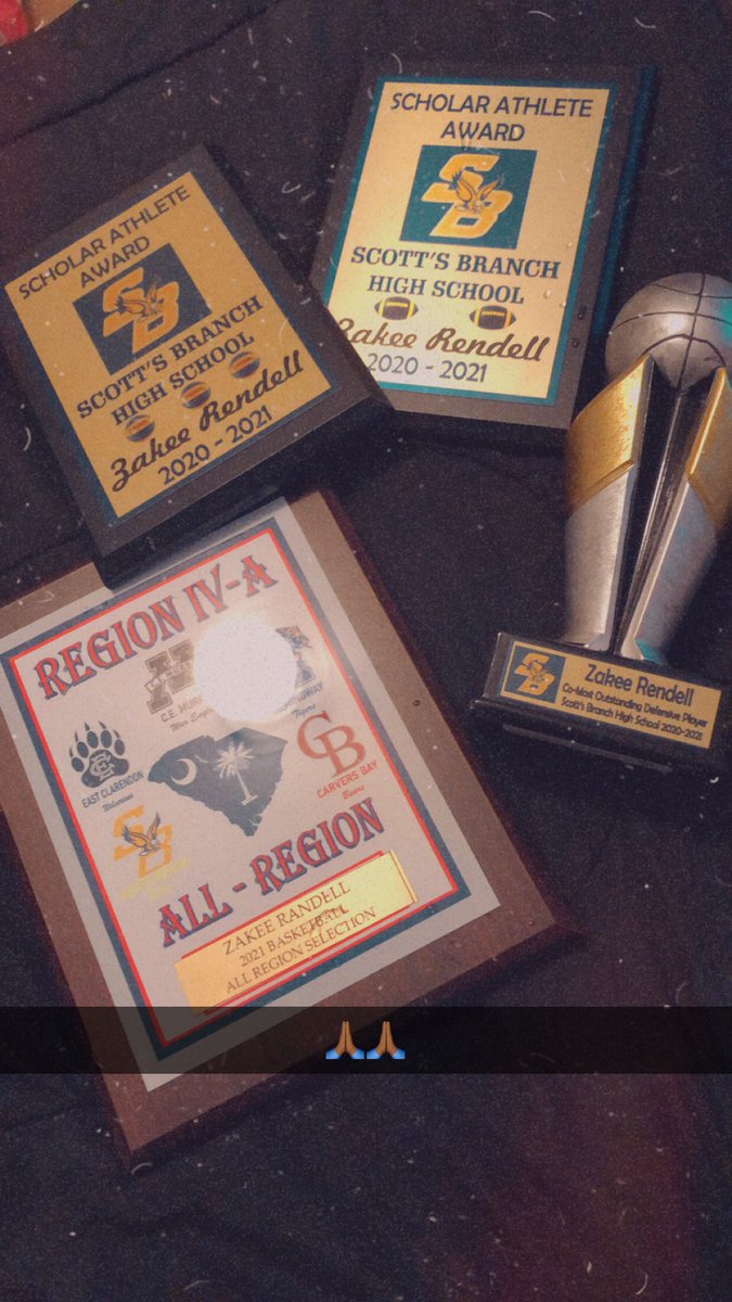 Forgot to post these from the banquet last week... blessed <a href="/GOSMCBASKETBALL/">Spartanburg Methodist College - Men’s Basketball</a> <a href="/GilliardJavon/">Javon Gilliard</a> @KURT32367758 <a href="/peedeesportss/">Pee Dee SC High School Sports Page</a> <a href="/barstoolsports/">Barstool Sports</a>