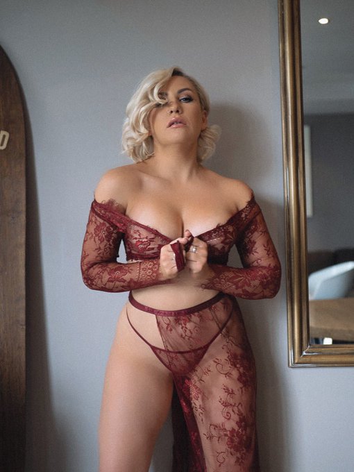 I hope you had a great Easter x https://t.co/ixEDJT0IxM<a href="/tag/fancentro"class="tags"><span>#fancentro</span></a><a href="/tag/cherrydana"class="tags"><span>#cherrydana</span></a>