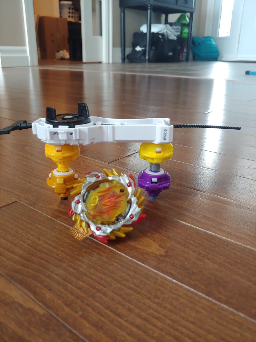 ToyTreme's tweet photo. #beyblade https://t.co/YpvKOQz1mB
