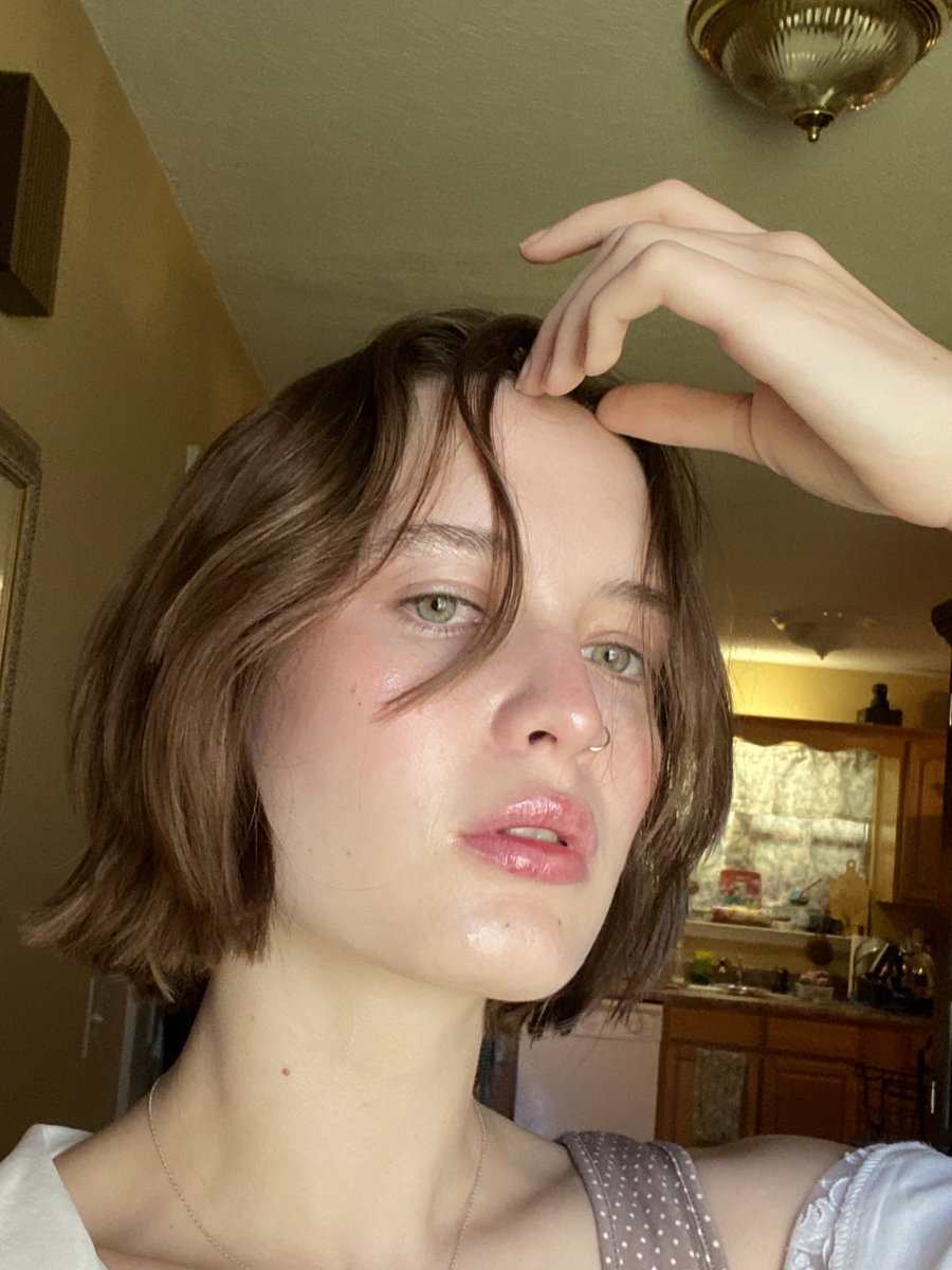 michaela zaroll tweet media