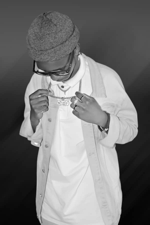 afram_king's tweet photo. https://t.co/ux0JuZv7Ba
Let's not riot n just be cool coz being cool makes our enemies fools ๐
#aframking #Obasinga
@0_adamz @2pacgeneration @_dnqx3 @_dnqx3 @Aadil_56 @Bookhereey @Real_ashafa https://t.co/MqlHRlSbzg
