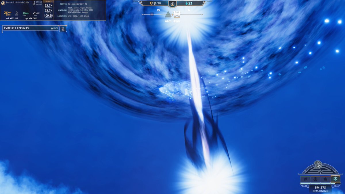 Anthrage's tweet photo. We were gifted this Easter Sunday with a @CrowfallGame #HungerDome Snaptest, very epic fight at the end around the Castle - this version of 6.5 also included some new features like unique compass icons for group members and drag-to-portrait trading. Great stuff! #battleroyale https://t.co/lVh8yZruhn