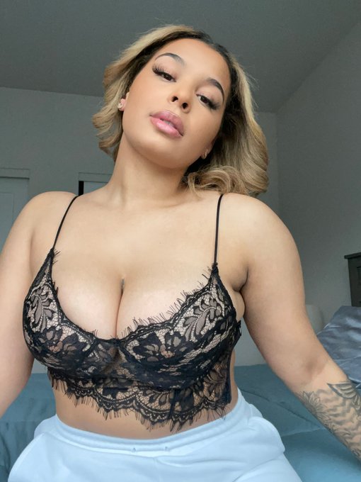 Me x4 https://t.co/CuokMQAY3r