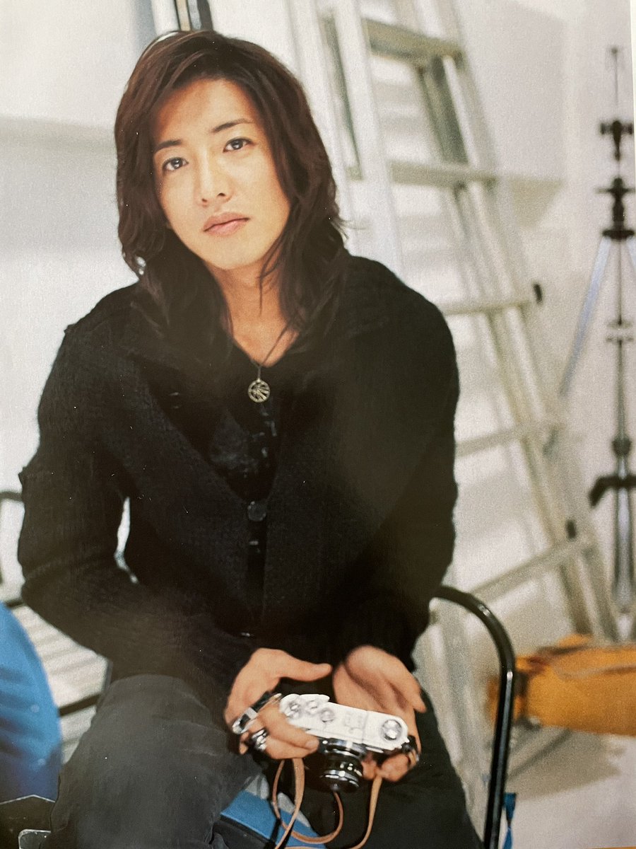 megu07889589's tweet photo. Precious   2007.1   ②
映画「武士の一分」

圧倒的存在感の理由

木村拓哉さんロングインタビュー

カメラを持ってる(ﾟεﾟ,,)が好き😘天使ちゃん達は6歳と4歳た〜くさん撮り続けてるんだろうなあ(≧◡≦) https://t.co/kEuQCFtus8