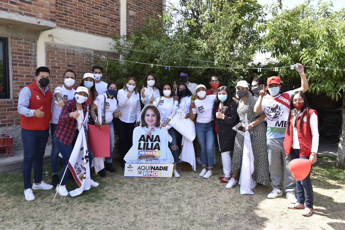 AnaLiliaHerrera's tweet photo. Quiero estar en la Cámara para que se deje de ver a #SanAntonioLaIsla desde un escritorio y defender el derecho a la educación, salud y alimentación de calidad de sus habitantes. 

#AquíNadieSeRinde https://t.co/n3jriJPC4F