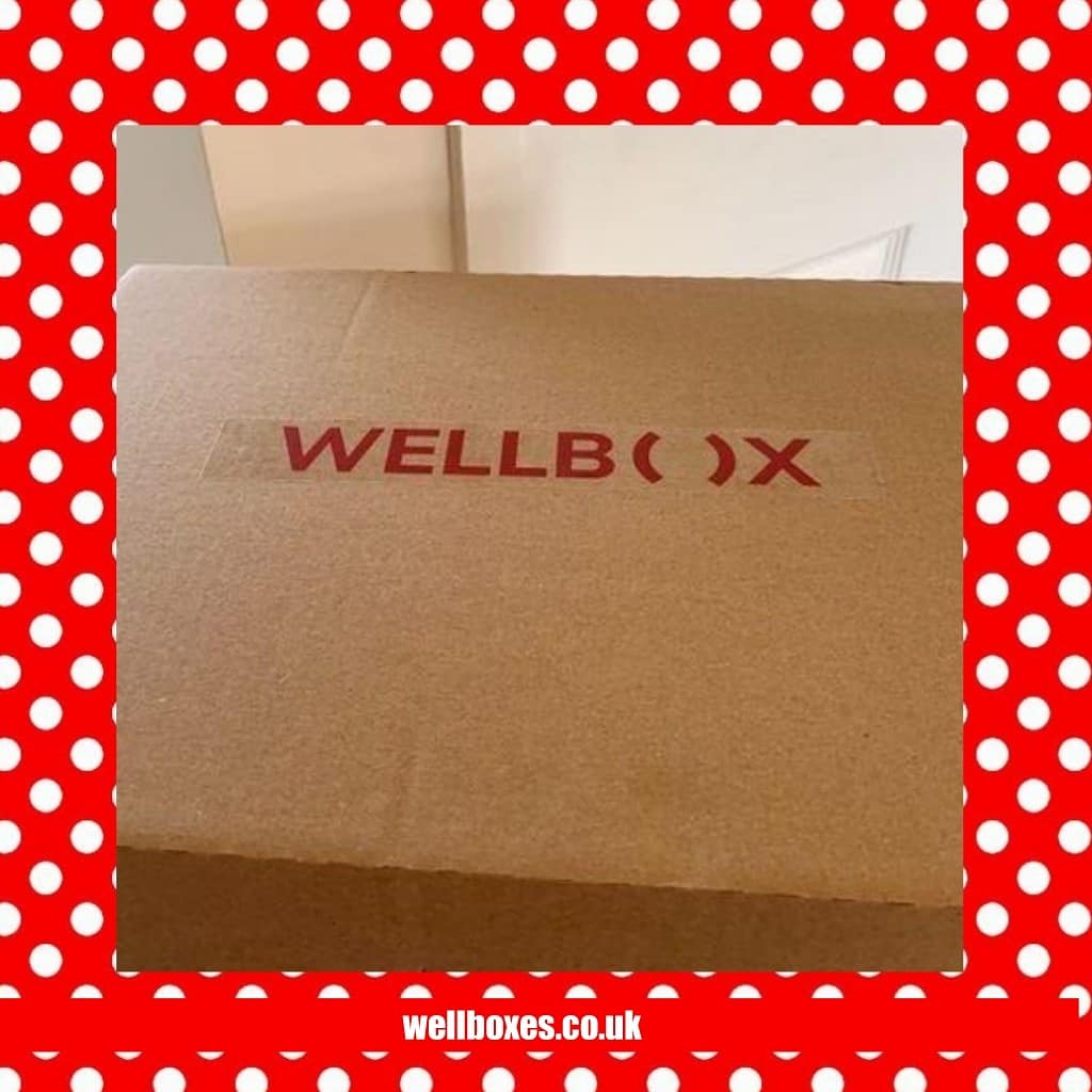 mymummyreviews's tweet photo. #Gifted — I can't thank @wellboxuk enough for this amazingly thoughtful '#Wellbox' they gifted to my friend on my behalf. They asked if I'd like to review one of their #hamper #gifts and I said I'd love to &amp; asked them to send to my friend —she loved it!❤️ https://t.co/T9N3eLs4fo https://t.co/IMD97L7sX2