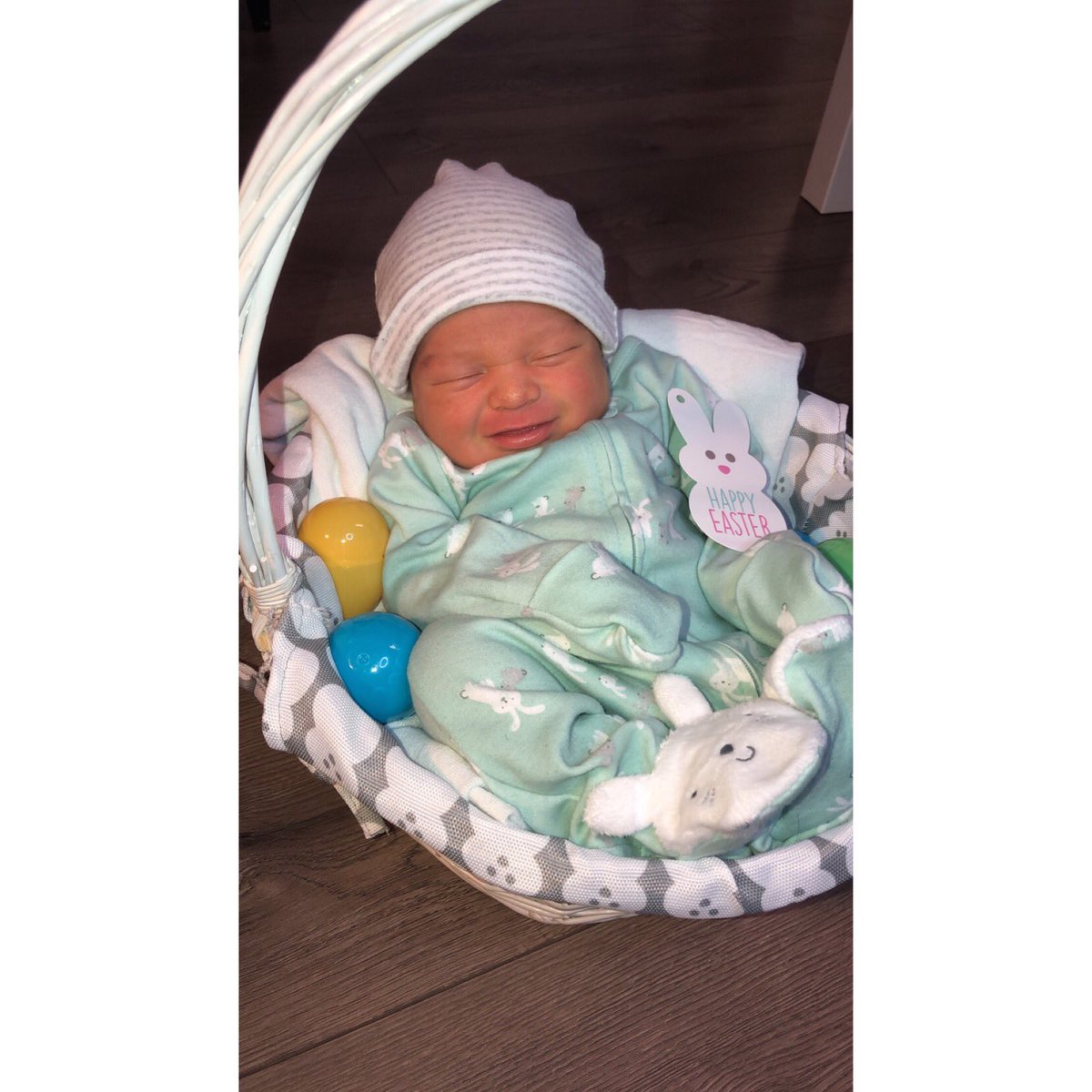 uniquee_genesis's tweet photo. My sweet baby boy, you are more than we ever expected and better than we ever imagined mommy, daddy &amp; big brother love you so much♥️🥺🥰 #1weekoldtoday👣 #babyNoel🤱🏻 #1steaster🐣 https://t.co/j7GF9aHeRw