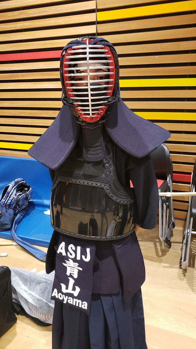 JapanCenterASIJ's tweet photo. After a 5 month hiatus...we are back! Long-awaited Spring Kendo in full swing! Thank you @Bushizo55 for the new equipment for our new and returning students. @esasij @MSasij @asij #findyourelement #engagelearnlead #kendoislife #kendo https://t.co/FpZYZDQydu