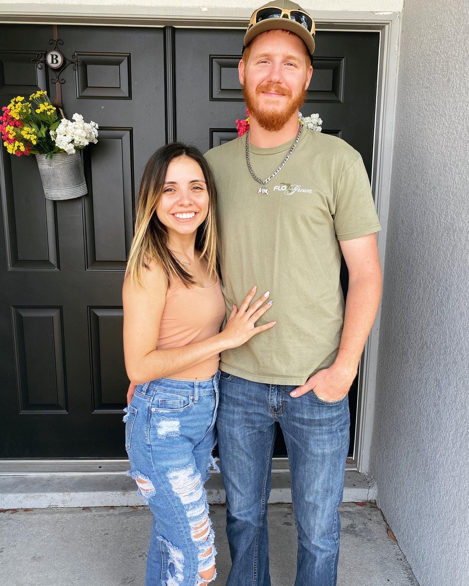 Flores11Paige's tweet photo. #ourfirstEaster๐ฐ๐ https://t.co/gHkZAKqweK