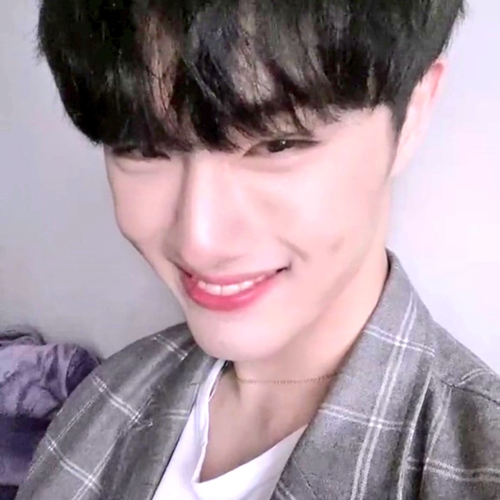 cix smiling ◡̈ tweet media