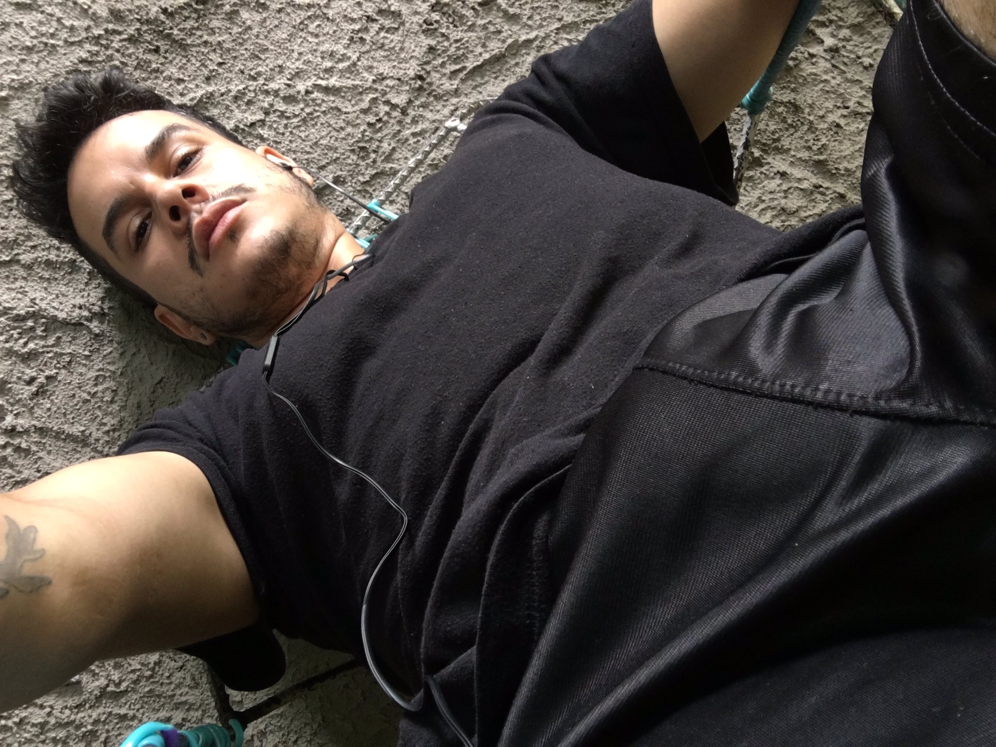 X-এ Narciso: #guy #gay #men #bulgeinshorts #bulge #bulgemen #latin  t.coAKbODT1s0J  X