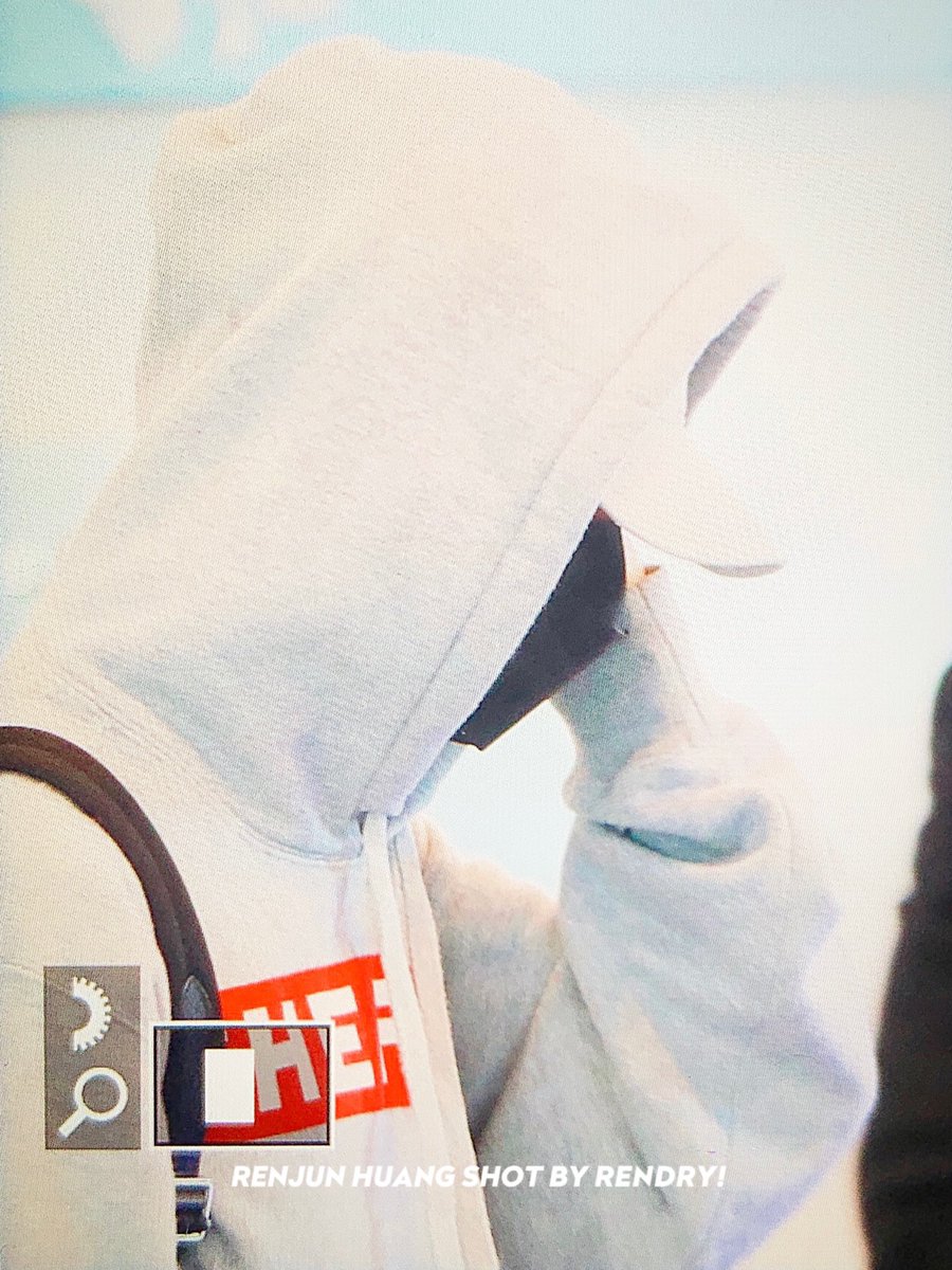 NCTDreamINA's tweet photo. -RENJUN PREVIEW!!!

kayaknya yg baju ijo jisung  https://t.co/Yw0hTyQmyf